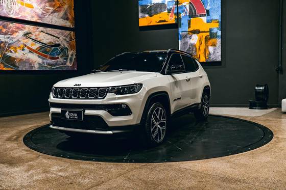 JEEP COMPASS 1.3 T270 TURBO FLEX LONGITUDE AT6 JEEP COMPASS 1.3 T270 TURBO FLEX LONGITUDE AT6